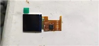 1,2palcový okrajově osvětlený LCD displej pro herní automat